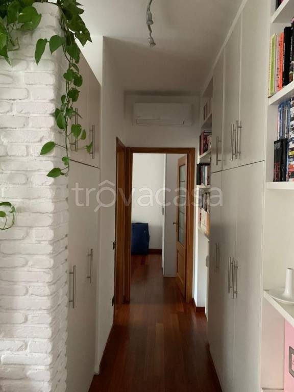 appartamento in affitto a Milano in zona Piazzale Lodi