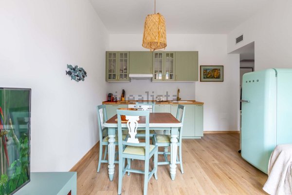 appartamento in affitto a Milano in zona Lorenteggio