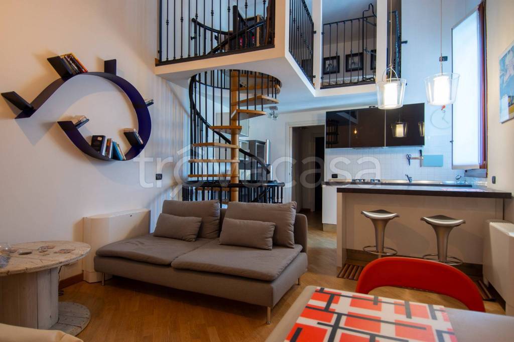 appartamento in affitto a Milano