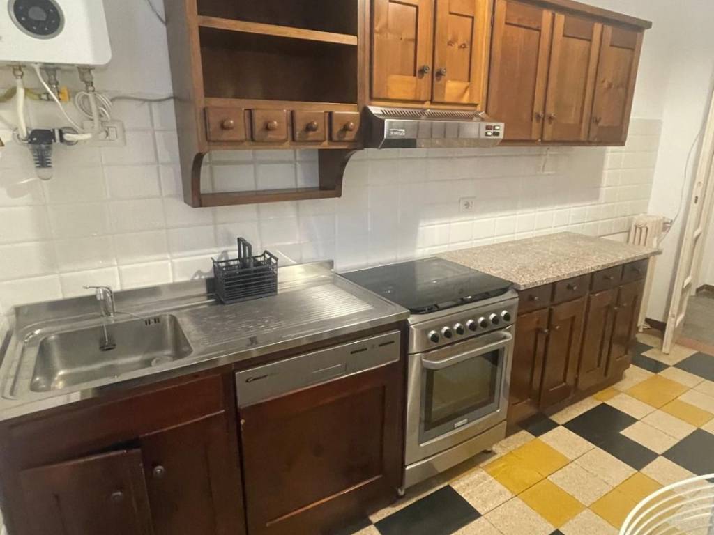 appartamento in affitto a Milano in zona Piazzale Lodi