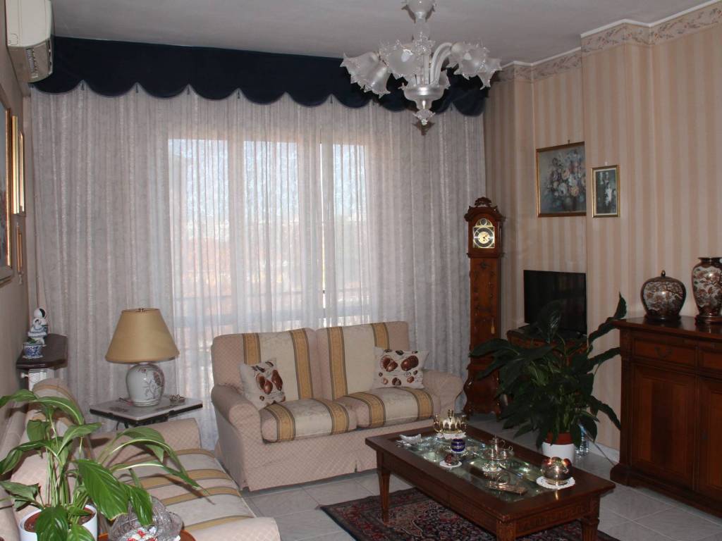 appartamento in affitto a Milano in zona Crescenzago