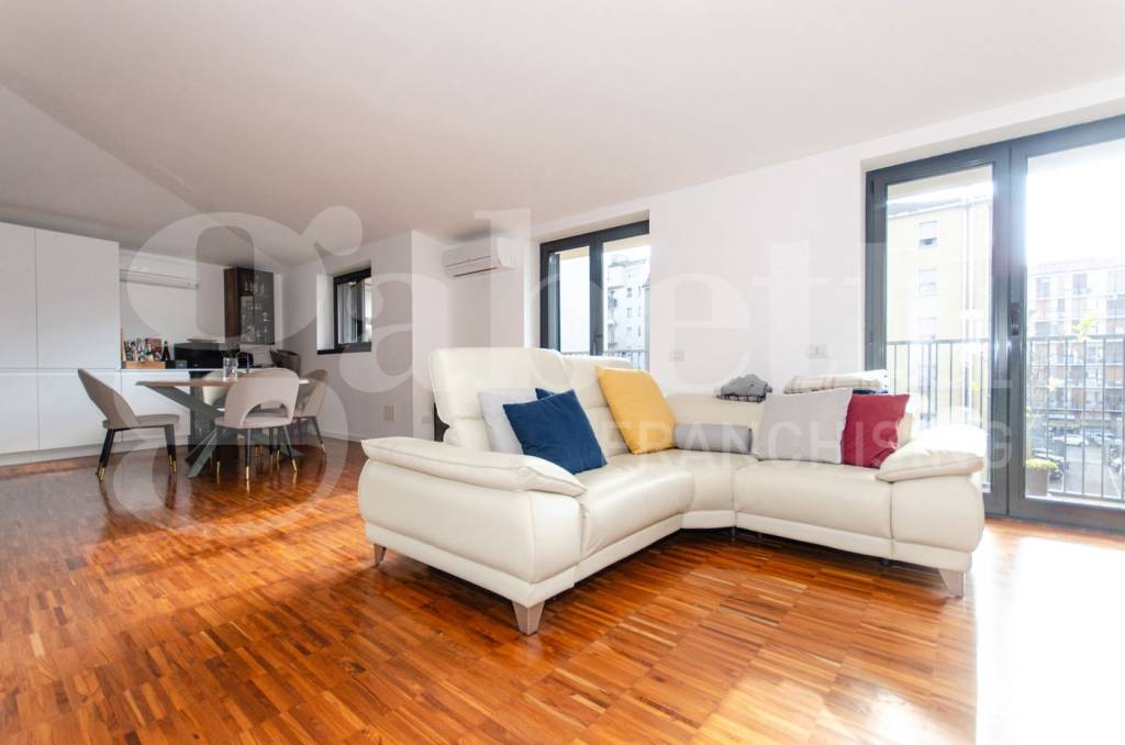 appartamento in affitto a Milano in zona Corsica