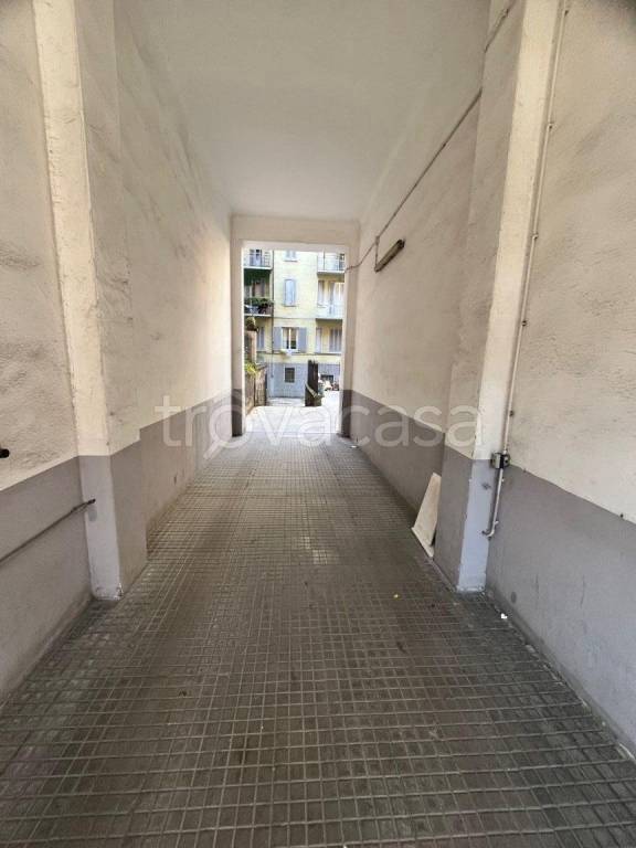 locale di sgombero in affitto a Milano in zona Città Studi