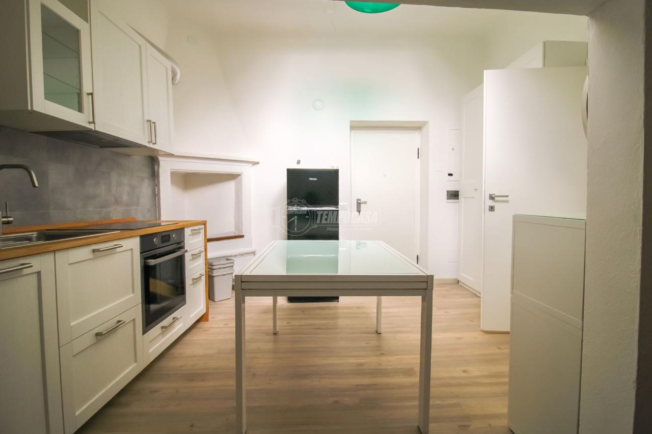 appartamento in affitto a Milano in zona Corvetto