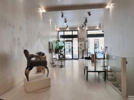 negozio in affitto a Milano