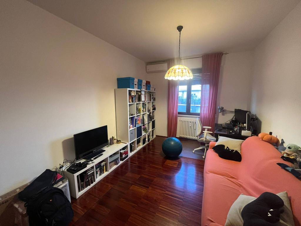 appartamento in affitto a Milano in zona Isola