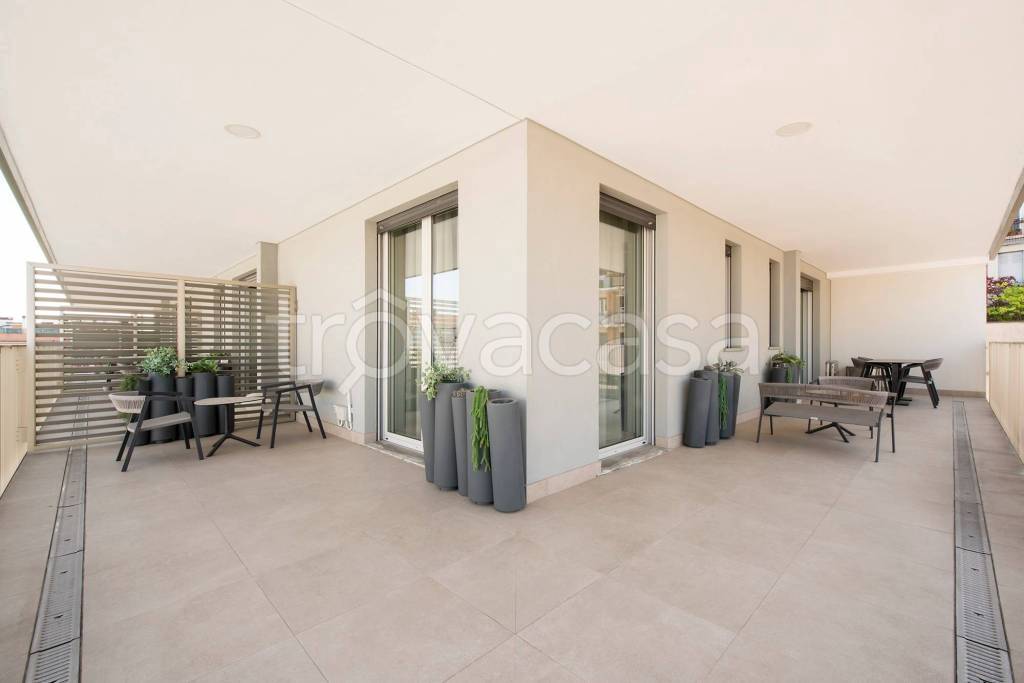 appartamento in affitto a Milano