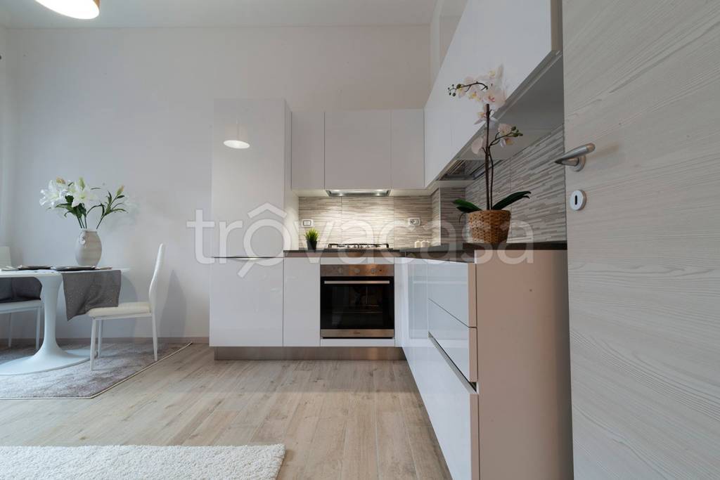 appartamento in affitto a Milano