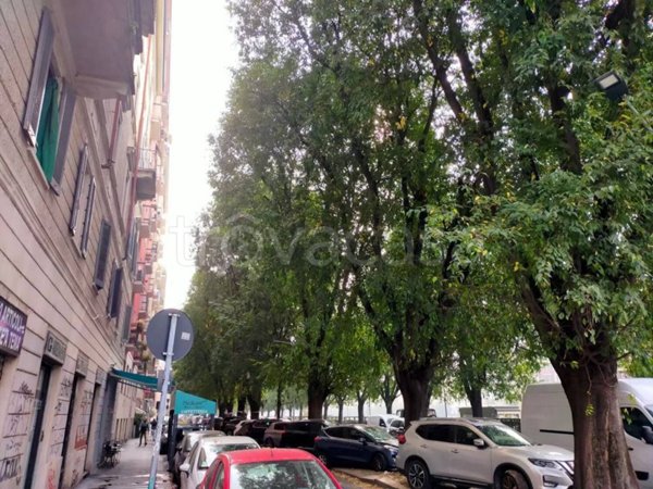 negozio in affitto a Milano in zona Porta Genova