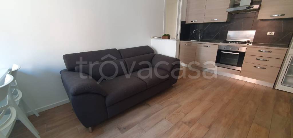 appartamento in affitto a Milano in zona Baggio