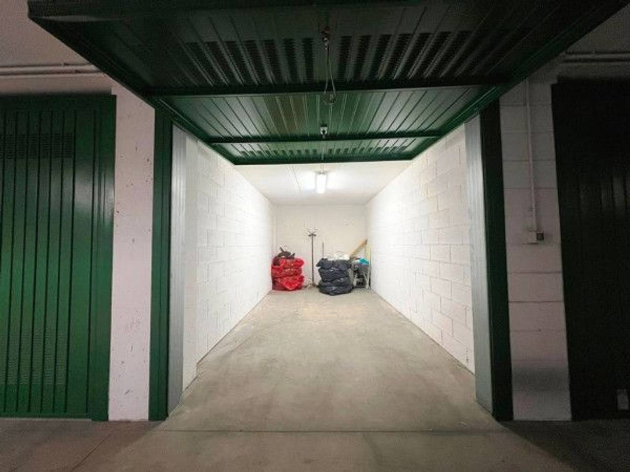 negozio in affitto a Milano in zona Garegnano