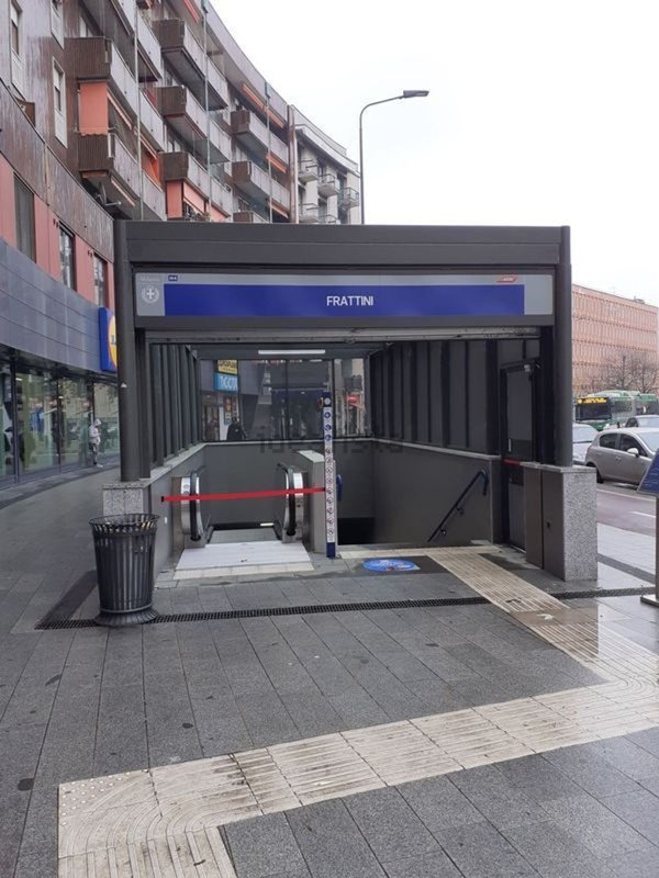 appartamento in affitto a Milano in zona Lorenteggio