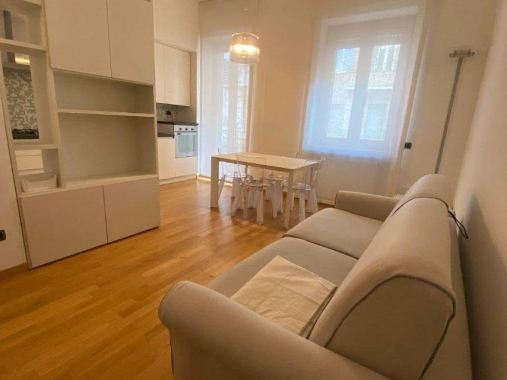 appartamento in affitto a Milano in zona Sant'Ambrogio