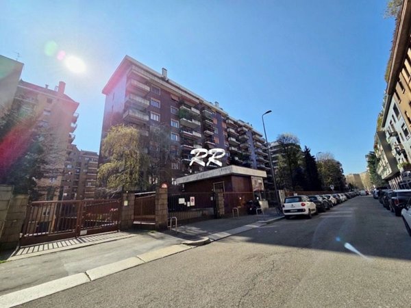 appartamento in affitto a Milano in zona Sempione