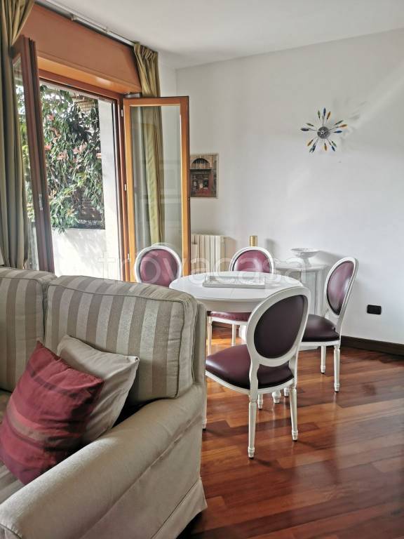 appartamento in affitto a Milano in zona Porta Genova