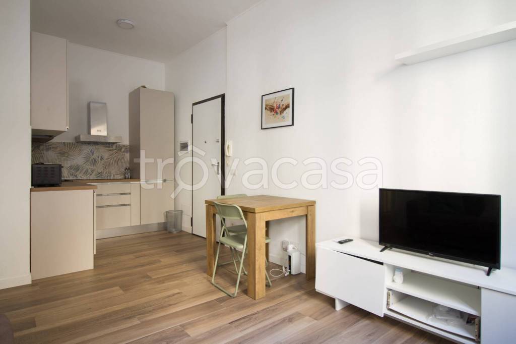 appartamento in affitto a Milano in zona Solari