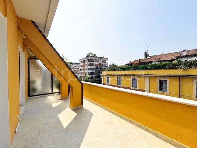 appartamento in affitto a Milano in zona Porta Romana