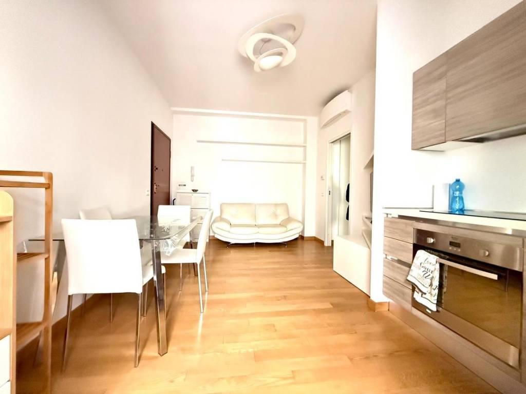 appartamento in affitto a Milano in zona Porta Ticinese