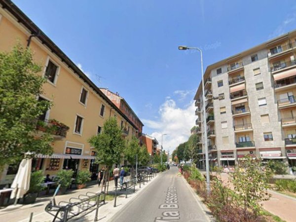 appartamento in affitto a Milano in zona Piazzale Lodi