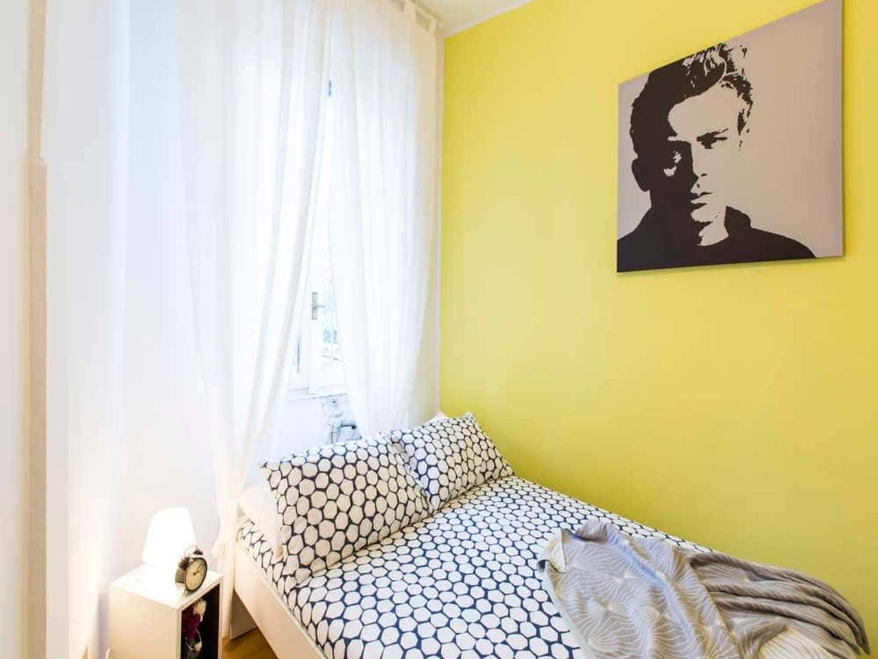 negozio in affitto a Milano in zona Lorenteggio