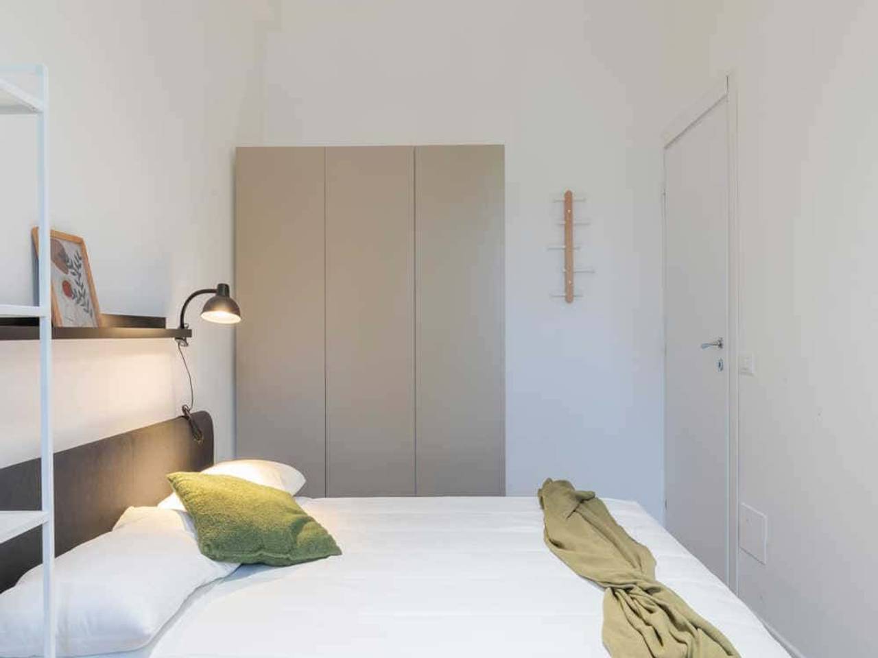 negozio in affitto a Milano in zona Cagnola