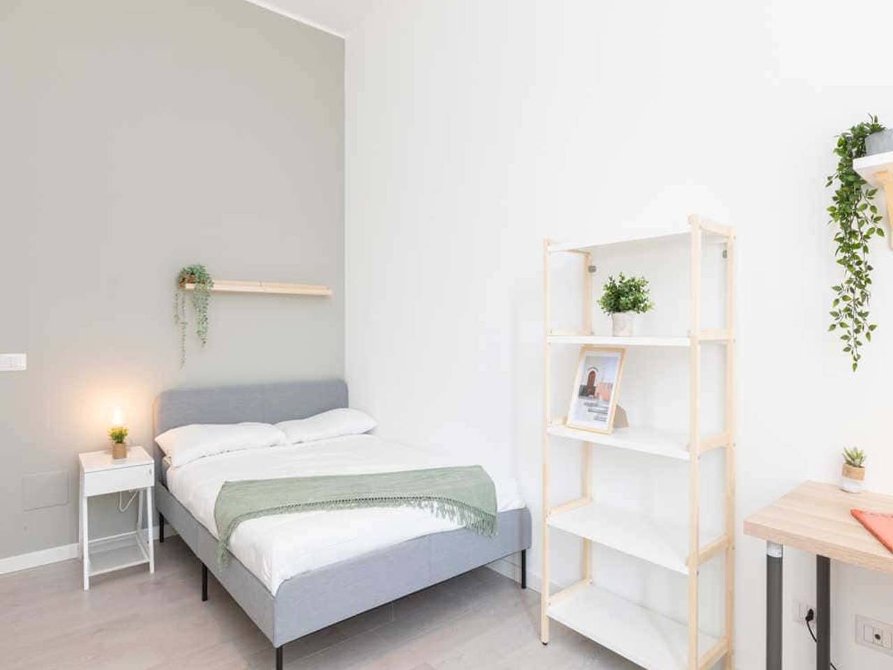 negozio in affitto a Milano in zona Restocco Maroni