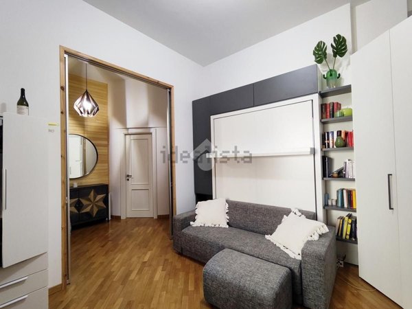 appartamento in affitto a Milano in zona Porta Nuova