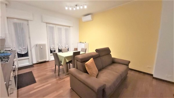 appartamento in affitto a Milano in zona Lorenteggio