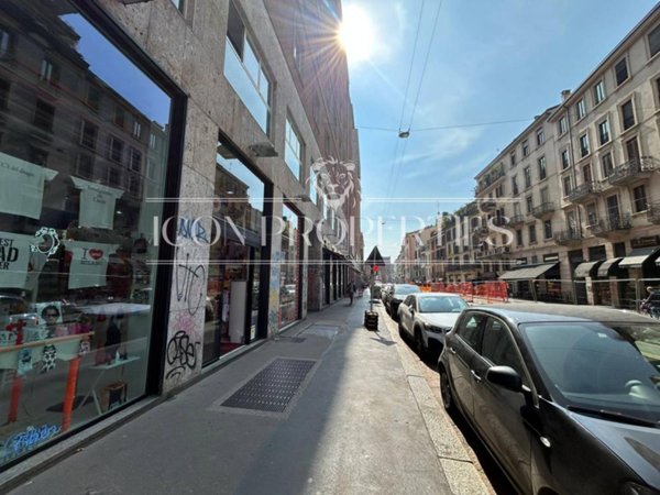 negozio in affitto a Milano in zona Sant'Ambrogio