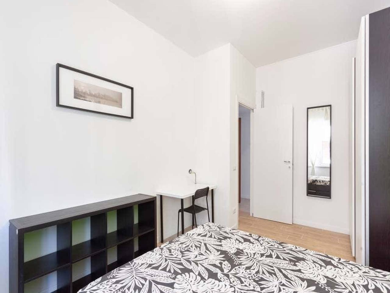 negozio in affitto a Milano in zona Lorenteggio