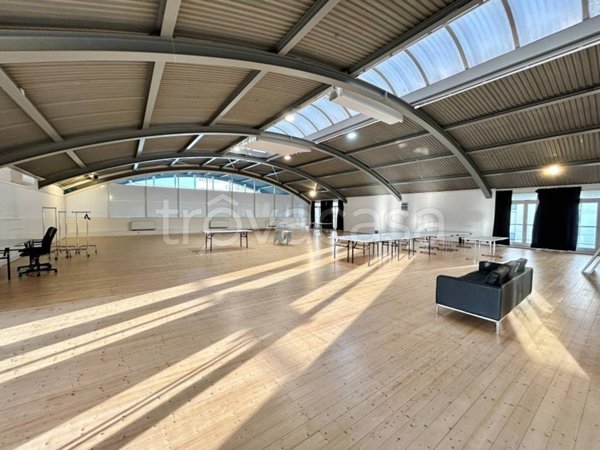 ufficio in affitto a Milano