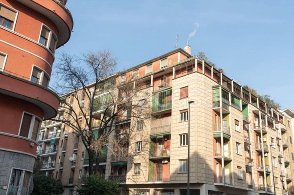 appartamento in affitto a Milano in zona Lorenteggio