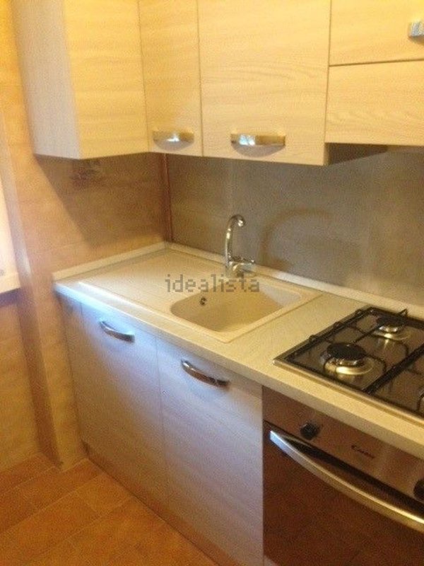 appartamento in affitto a Milano in zona Famagosta