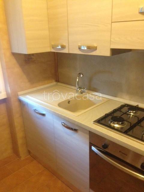 appartamento in affitto a Milano in zona Famagosta