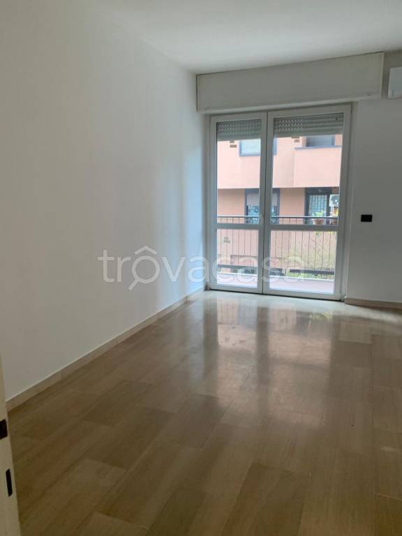 appartamento in affitto a Milano in zona Famagosta