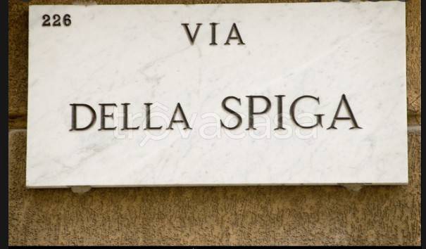 negozio in affitto a Milano