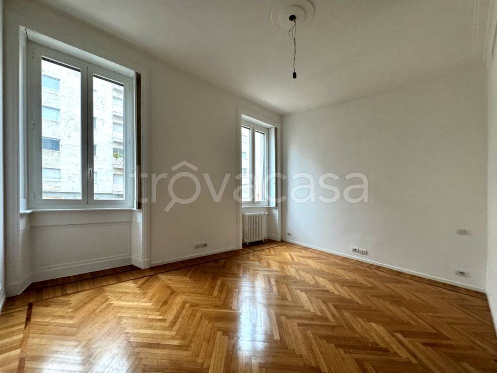 ufficio in affitto a Milano