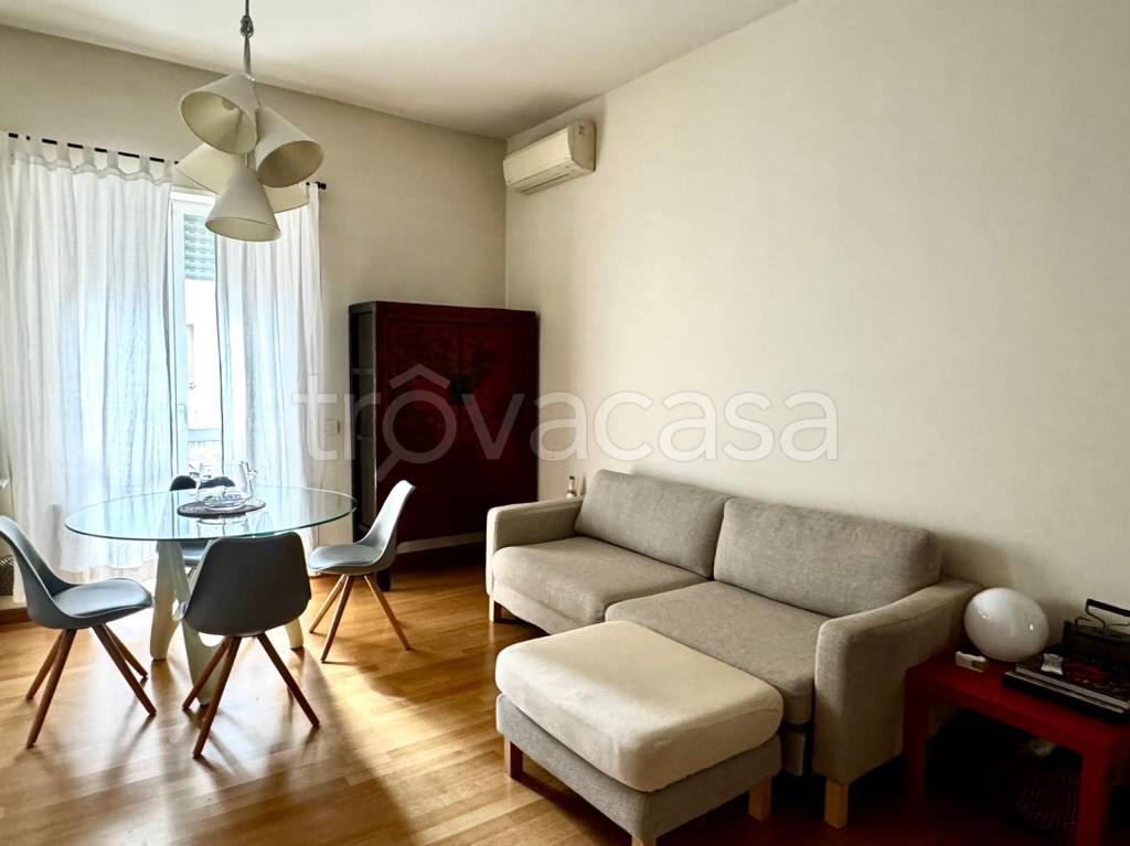 appartamento in affitto a Milano in zona Solari