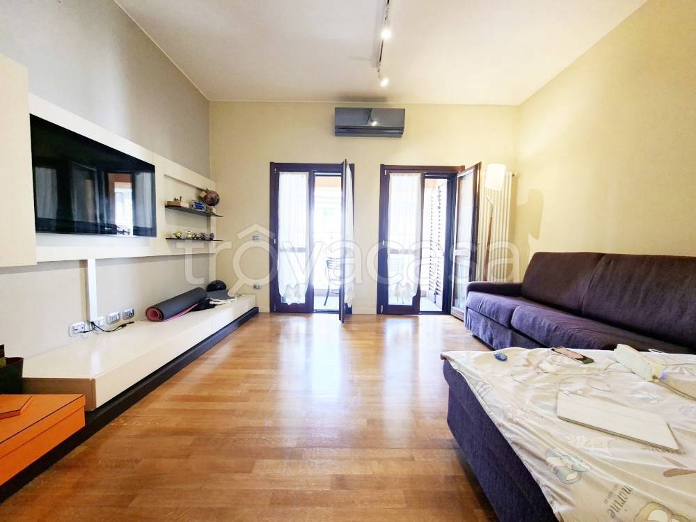 appartamento in affitto a Milano in zona Porta Venezia