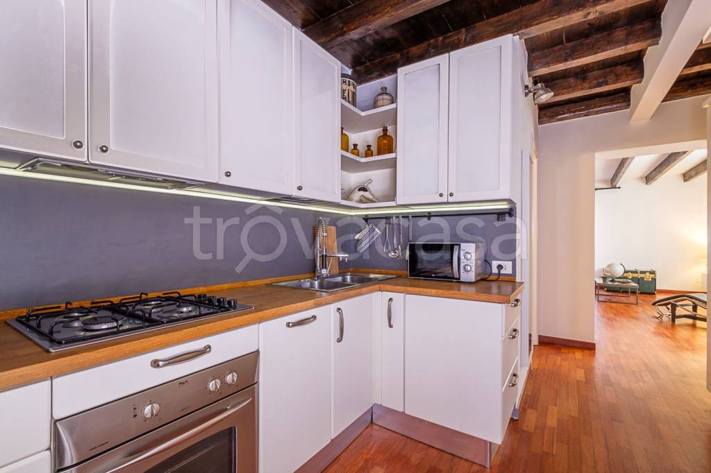 appartamento in affitto a Milano in zona Porta Garibaldi