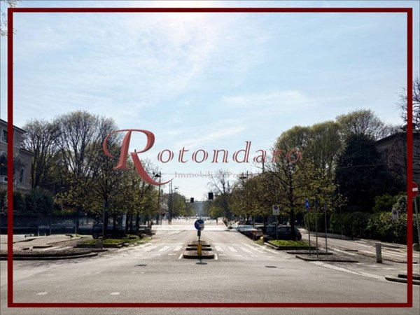 appartamento in affitto a Milano in zona Cadorna