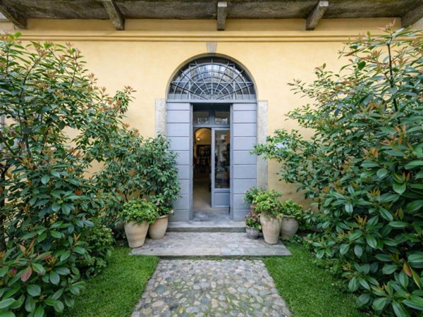 negozio in affitto a Milano in zona Centro Storico