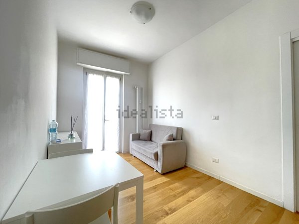 appartamento in affitto a Milano in zona Lorenteggio