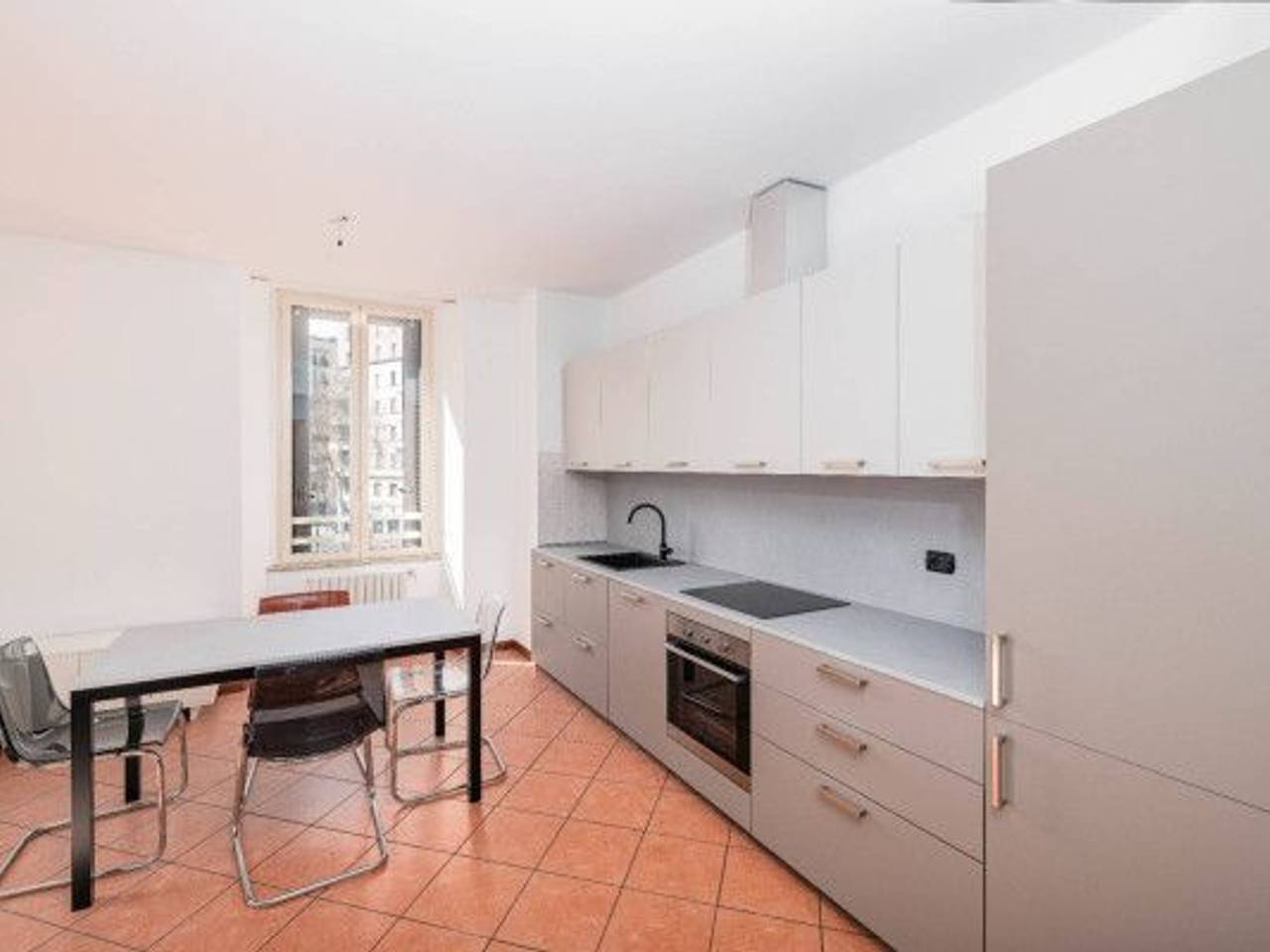 appartamento in affitto a Milano in zona XXII Marzo