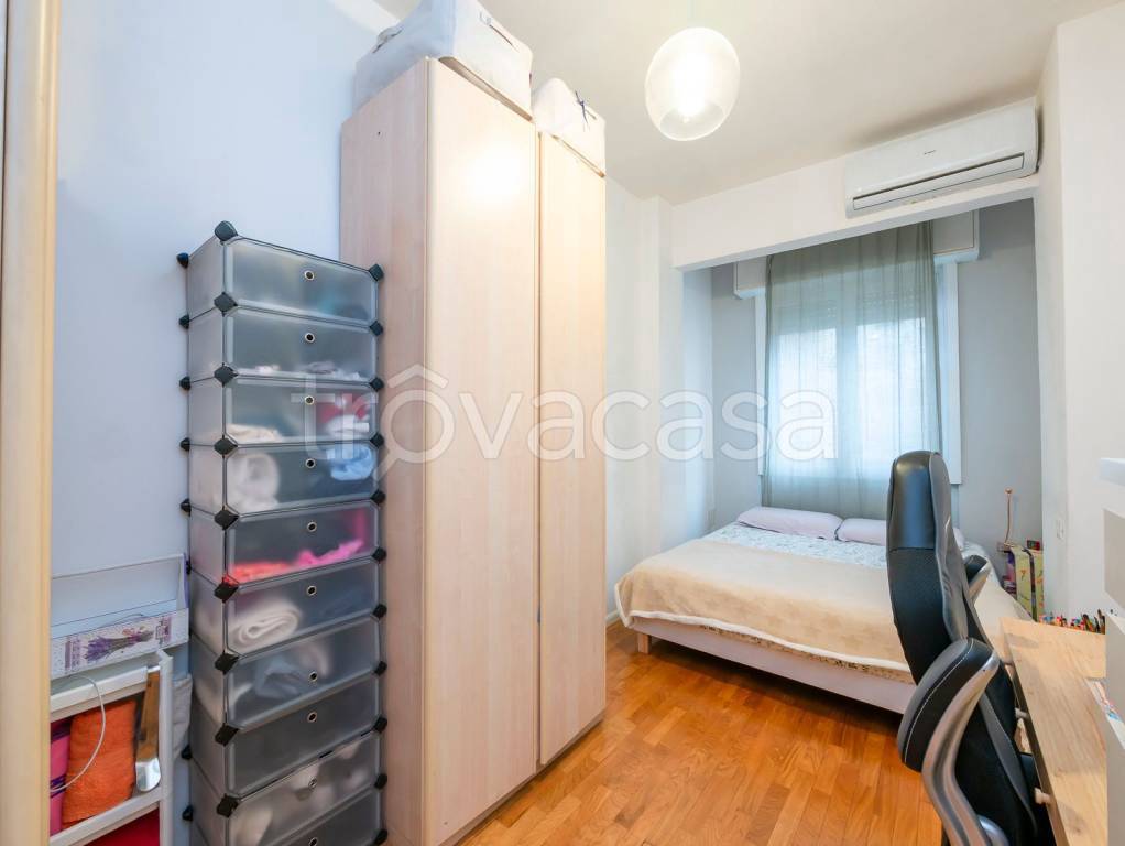 appartamento in affitto a Milano in zona Lorenteggio