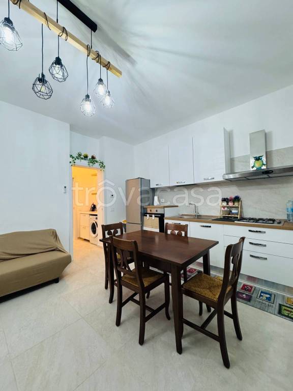 appartamento in affitto a Milano in zona Isola