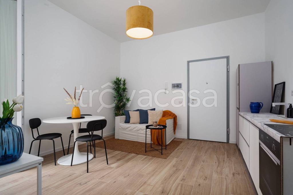 appartamento in affitto a Milano in zona Corvetto