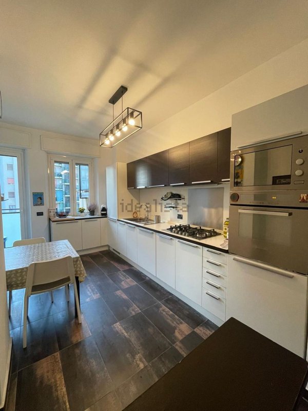 appartamento in affitto a Milano in zona Lorenteggio