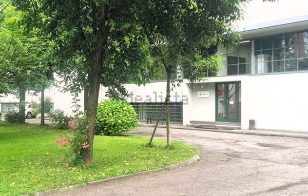 ufficio in affitto a Milano in zona Dergano