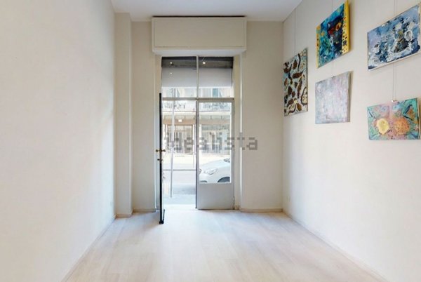 negozio in affitto a Milano
